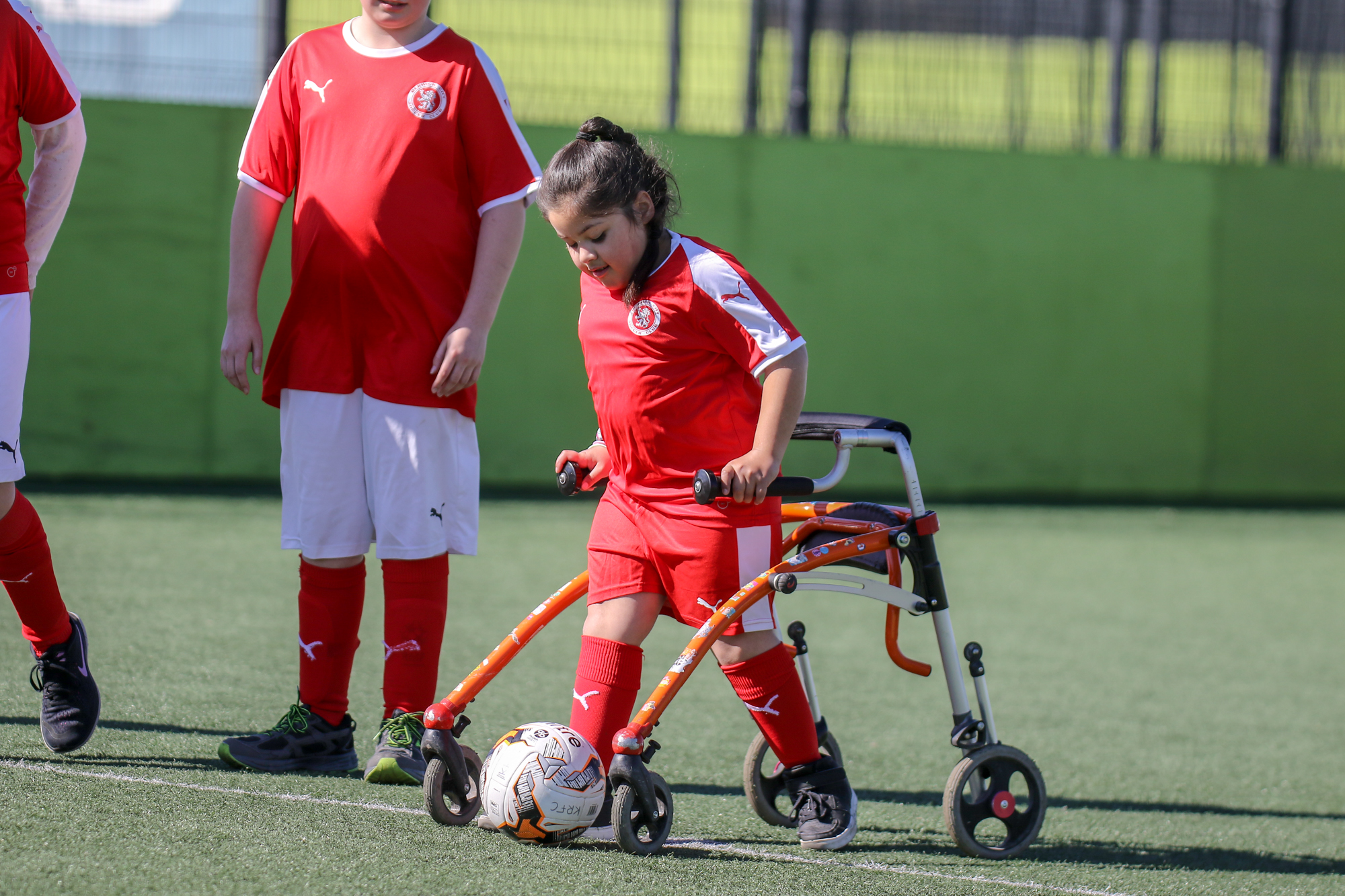You girl playing frame football