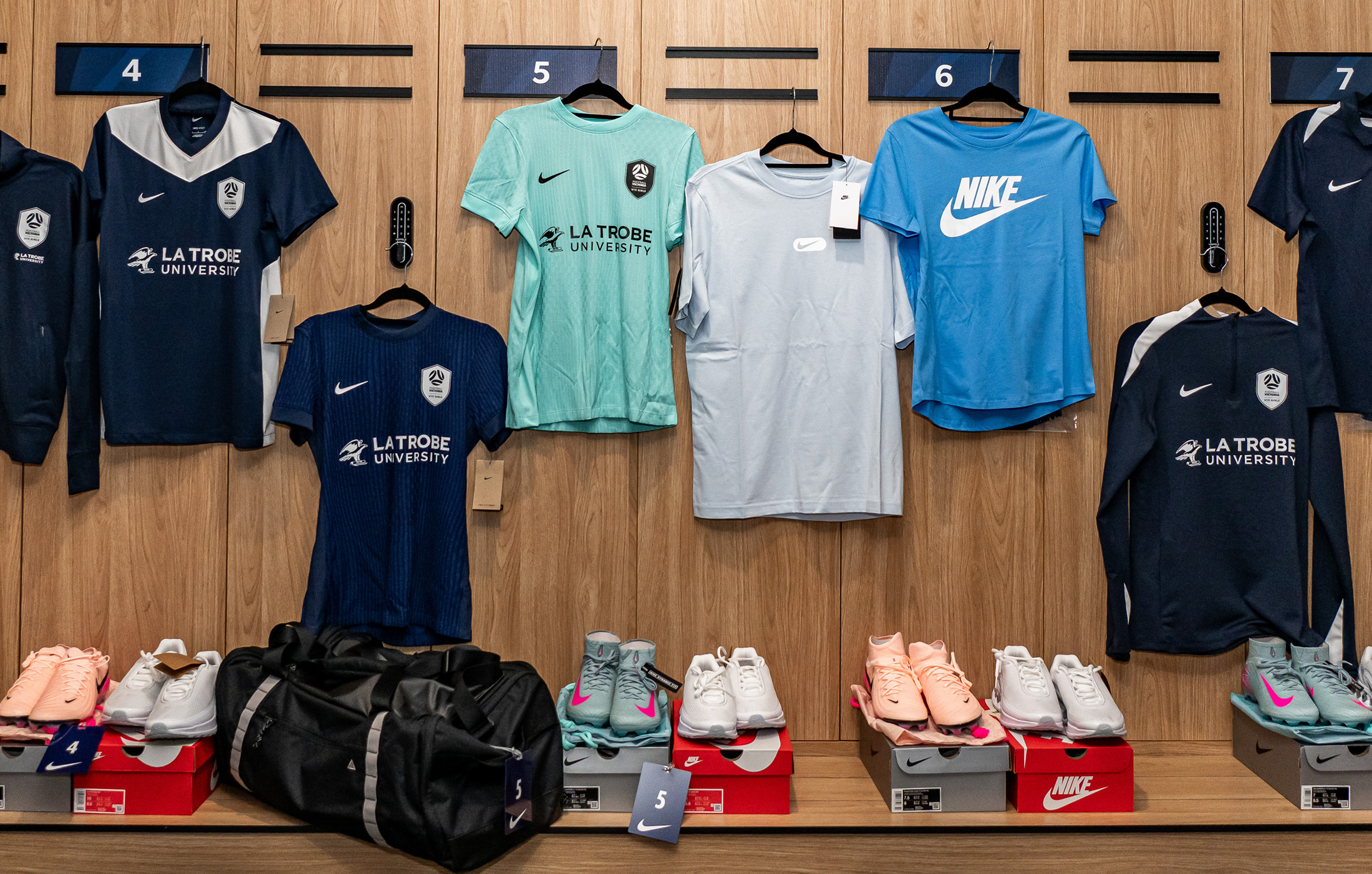 Nike Premier Cup 2025