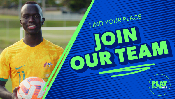 Awer Mabil - Play Football